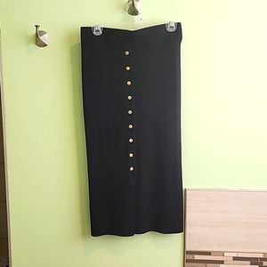 🌟NWT🌟 The Limited Blk Pencil Skirt w/faux Gld snaps w/slit in front SZ Sm